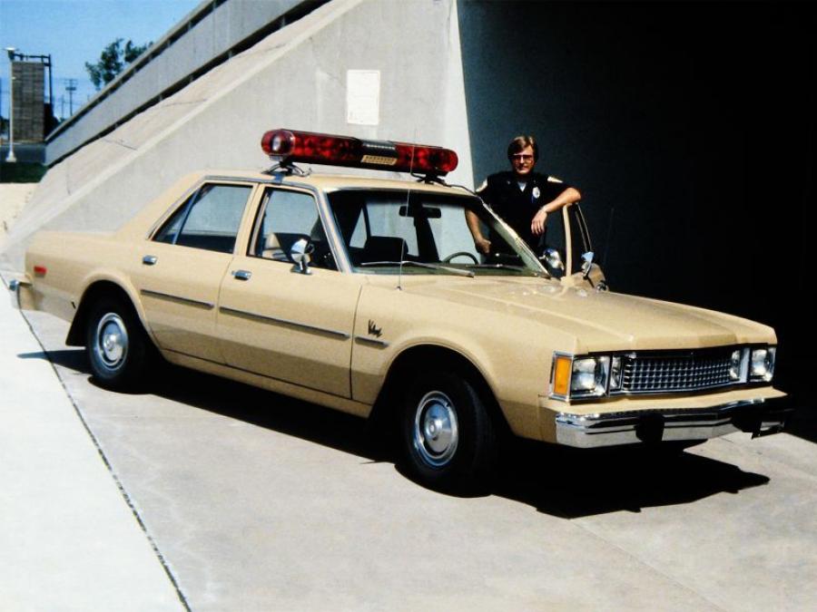  Plymouth Volare Police 1980 года  (фото 1 из 1)